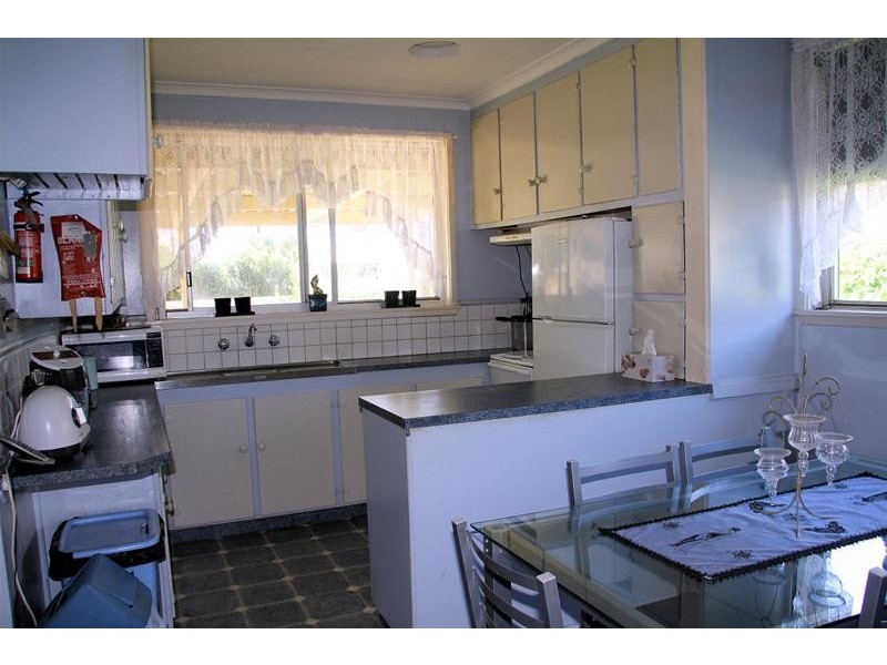 12 Brian Crescent, Mildura VIC 3500