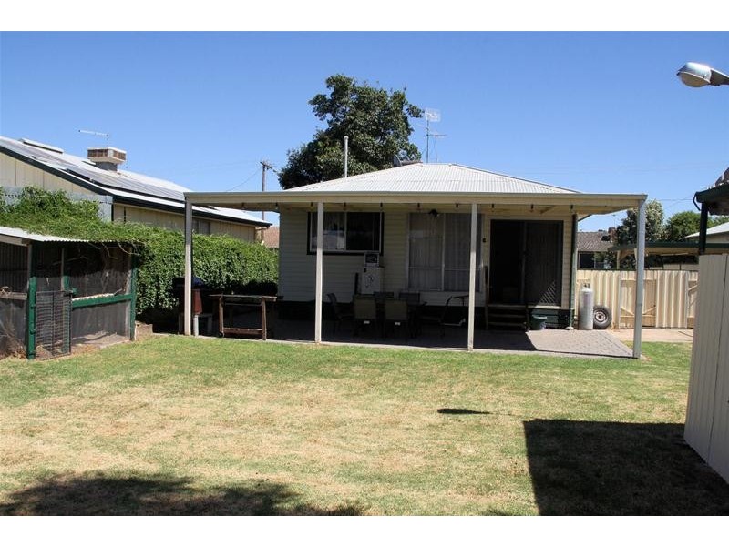 12 Brian Crescent, Mildura VIC 3500