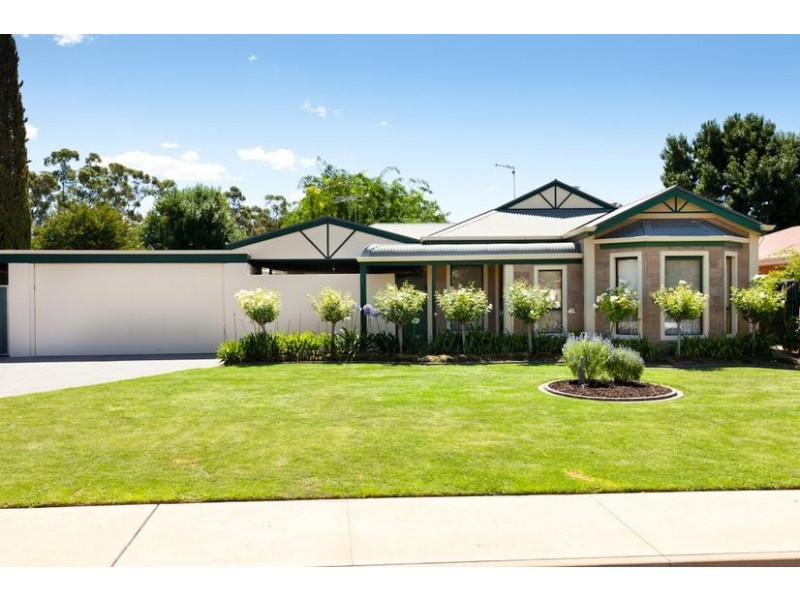 6 Carmela Court, Mildura VIC 3500