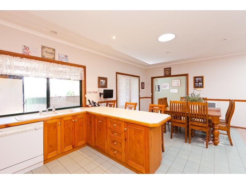 6 Carmela Court, Mildura VIC 3500