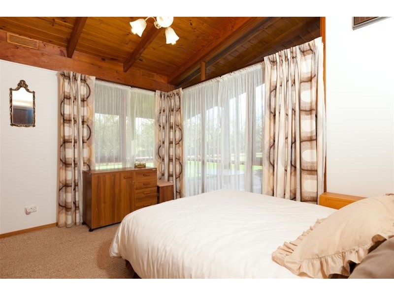 255 Dumosa Street, Red Cliffs VIC 3496