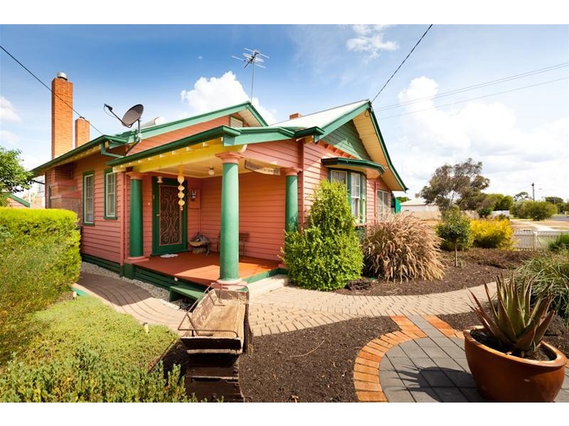 124 Magnolia Avenue, Mildura VIC 3500