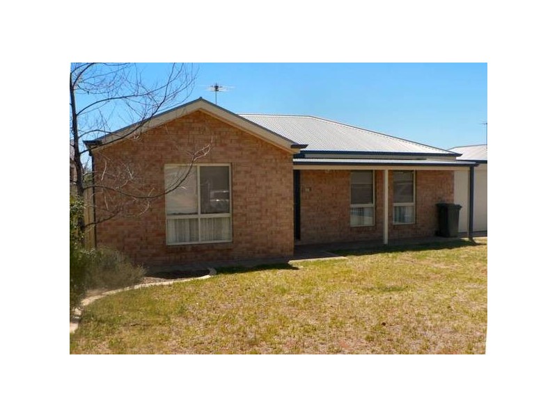 29 Summer Drive, Gol Gol NSW 2738