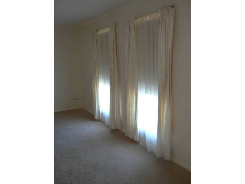 29 Summer Drive, Gol Gol NSW 2738