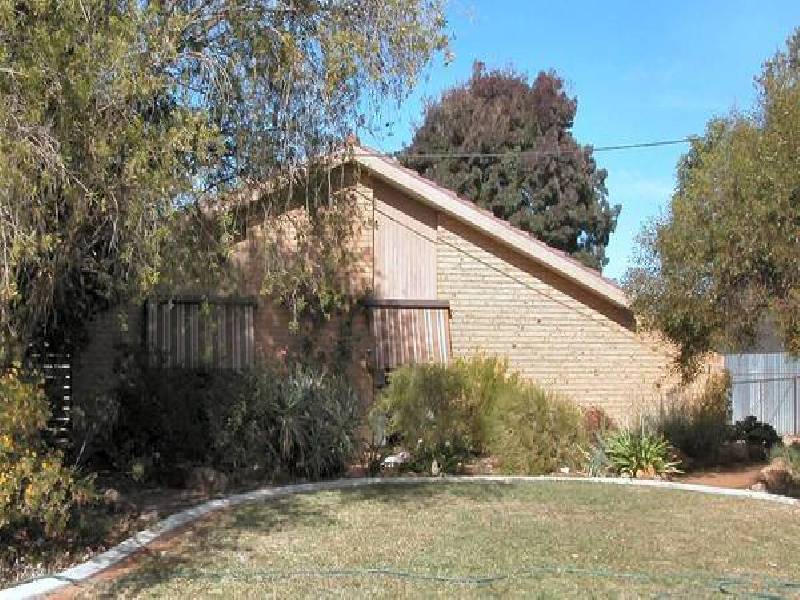 12 Ash Court, Red Cliffs VIC 3496