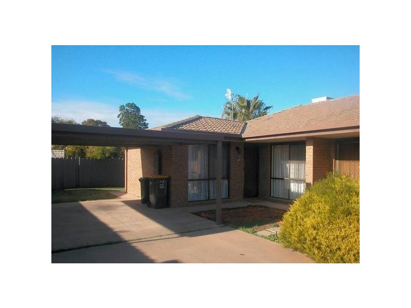 Walnut Avenue, Mildura VIC 3500