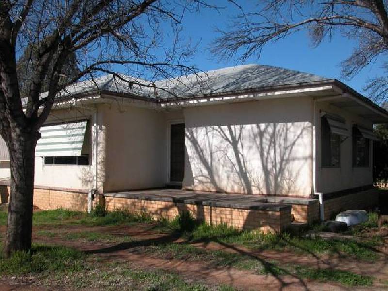 24 River Drive, Buronga NSW 2739