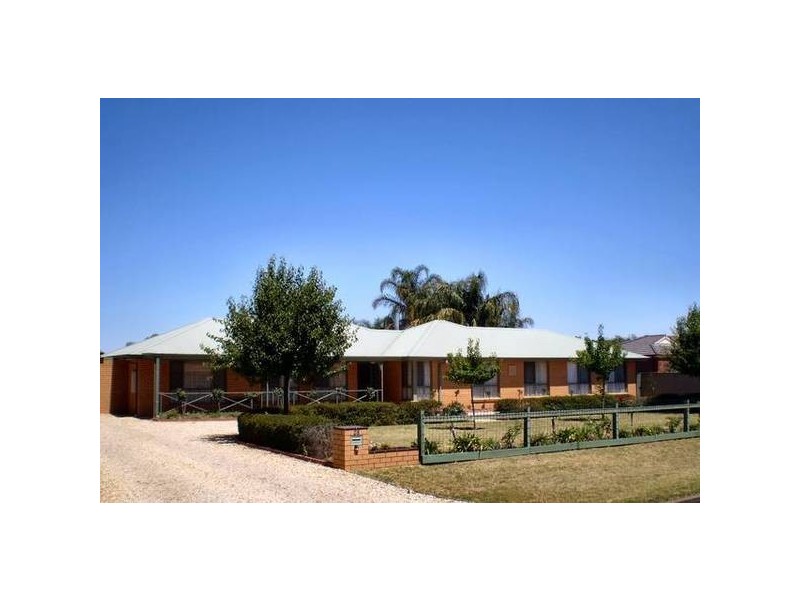 28 Stockmans Drive, Irymple VIC 3498