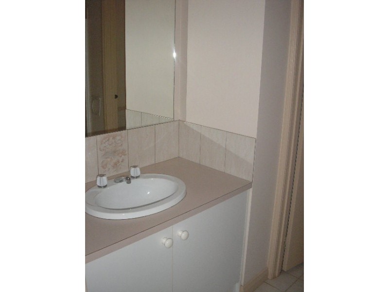 3/8 Chaffey Avenue, Mildura VIC 3500