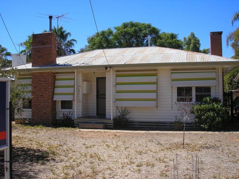 4 Jenkins Place, Mildura VIC 3500