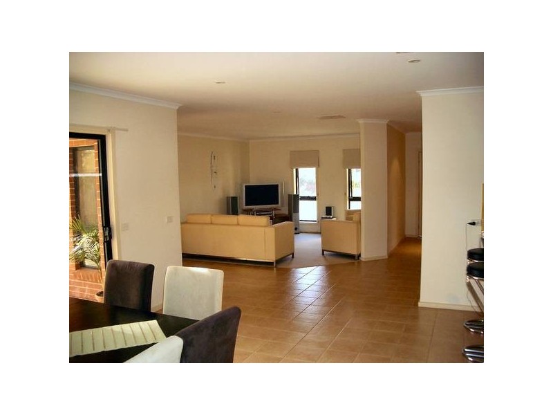 2 Nabila Court, Mildura VIC 3500