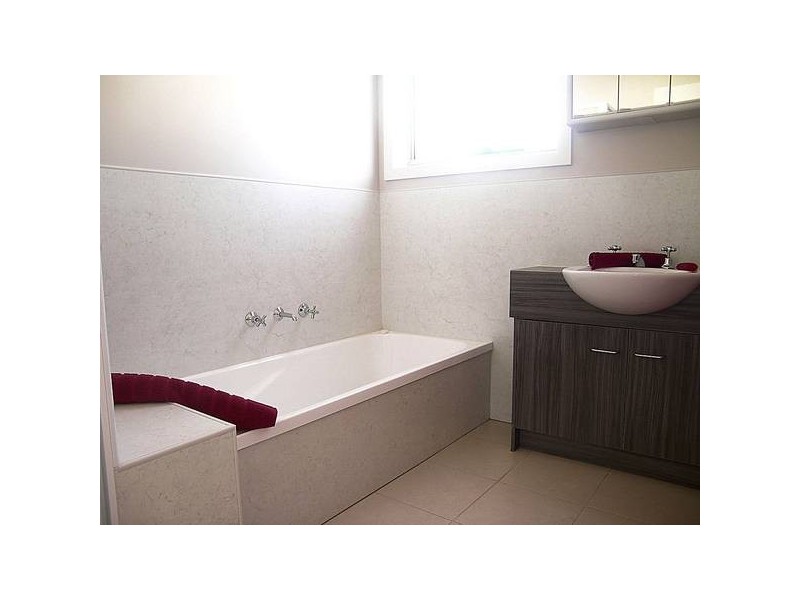 Douglas Street, Mildura VIC 3500