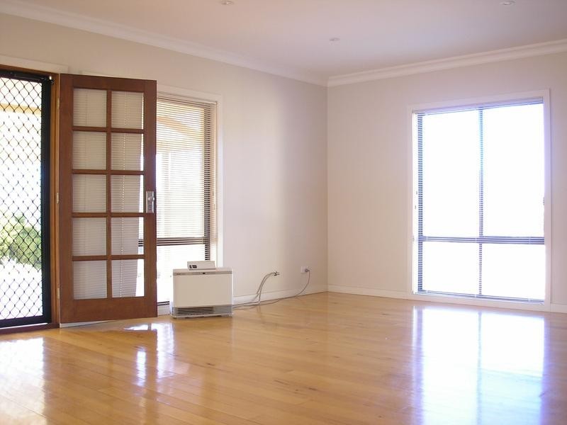 4 Pine Road, Gol Gol NSW 2738