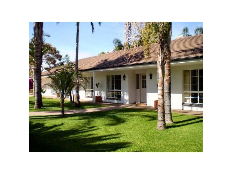 2 Leng Close, Nichols Point VIC 3501