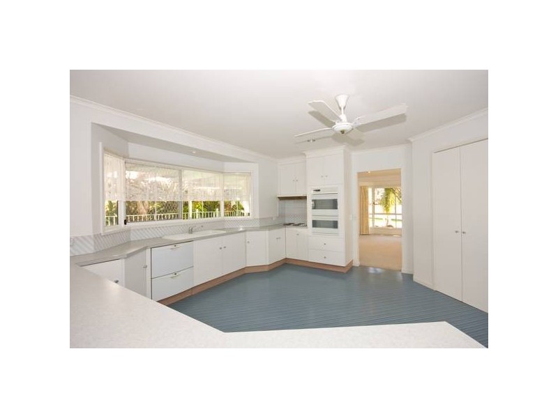 2 Leng Close, Nichols Point VIC 3501