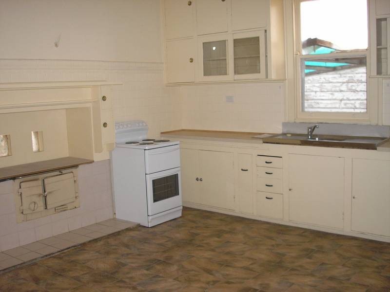 9 Kelvin Avenue, Mildura VIC 3500