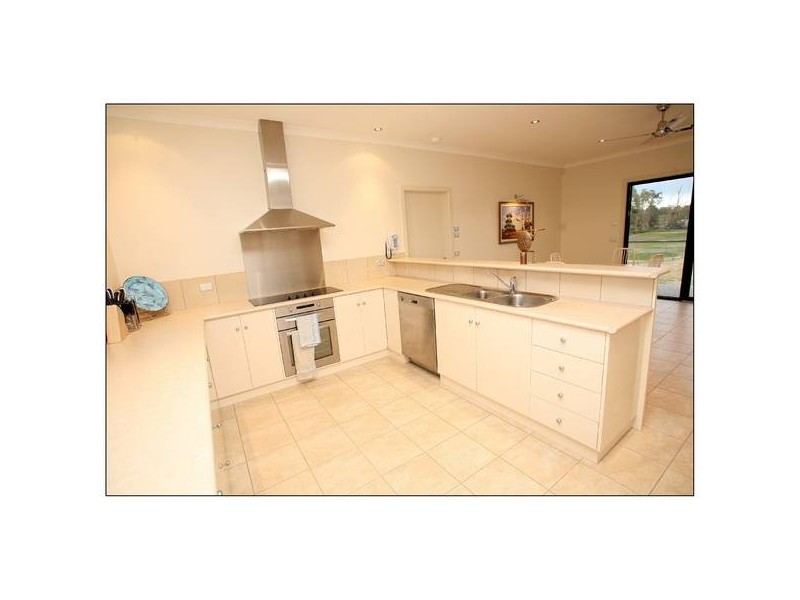 78a Sturt Highway, Buronga NSW 2739