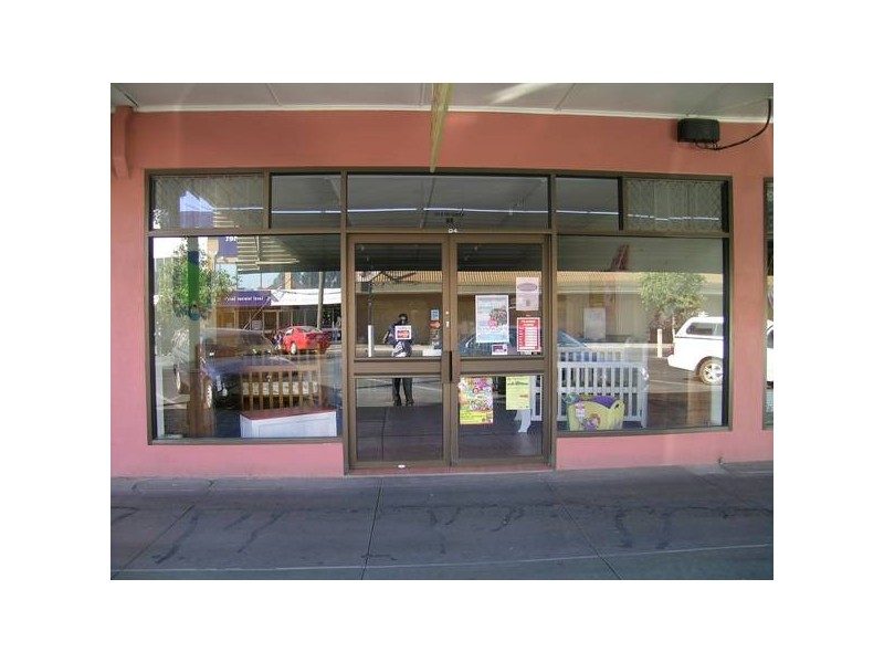 94 Langtree Avenue, Mildura VIC 3500