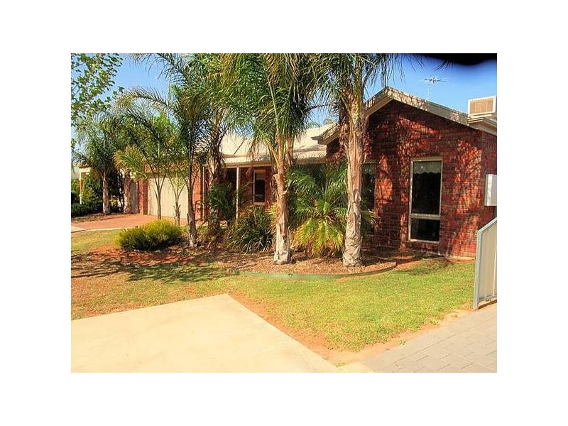 8 Planetree Drive, Mildura VIC 3500