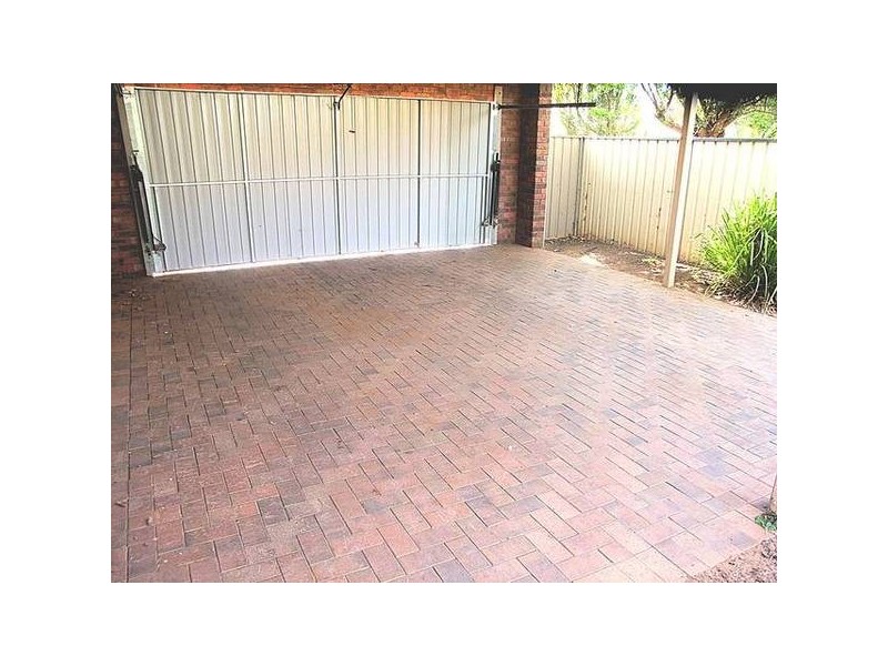 8 Planetree Drive, Mildura VIC 3500