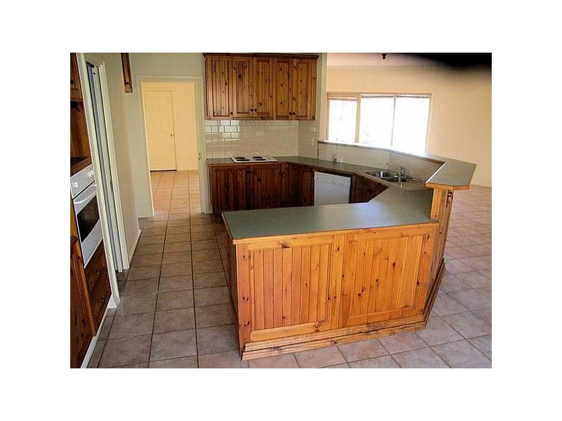 8 Planetree Drive, Mildura VIC 3500