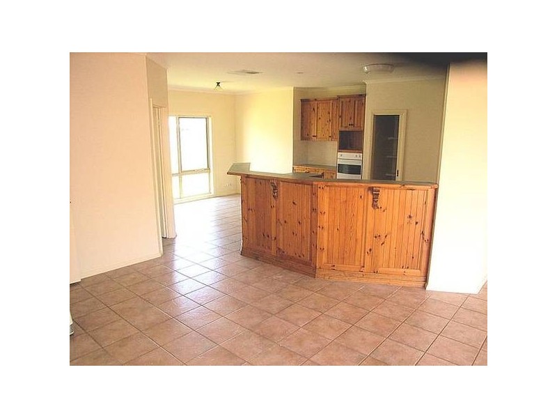 8 Planetree Drive, Mildura VIC 3500