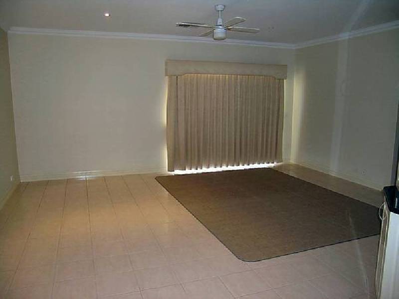 8 Jordan Avenue, Mildura VIC 3500