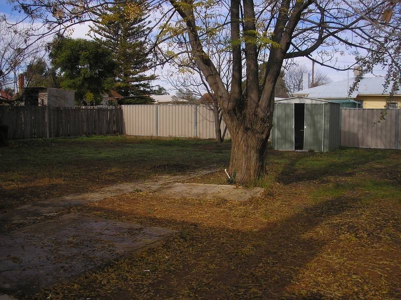 11 Westcliffs Crescent, Red Cliffs VIC 3496