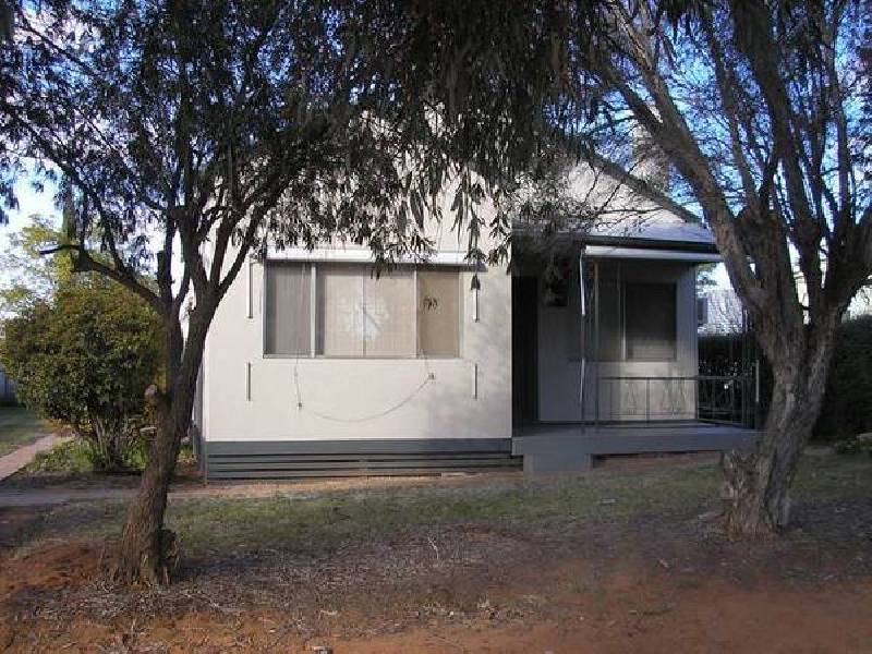 Laurel St, Red Cliffs VIC 3496