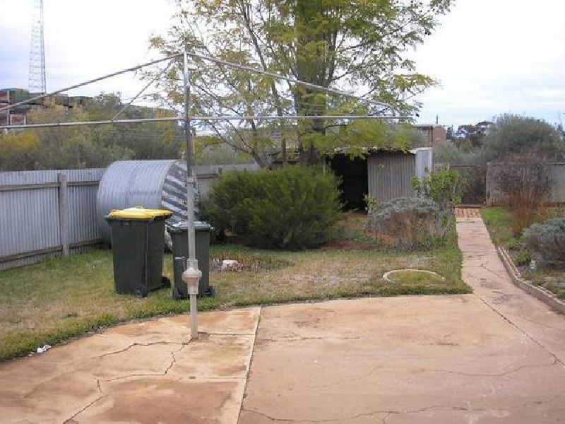 Laurel St, Red Cliffs VIC 3496