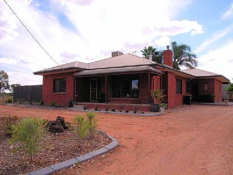 18 Morpung Avenue, Nichols Point VIC 3501