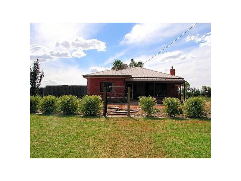 18 Morpung Avenue, Nichols Point VIC 3501