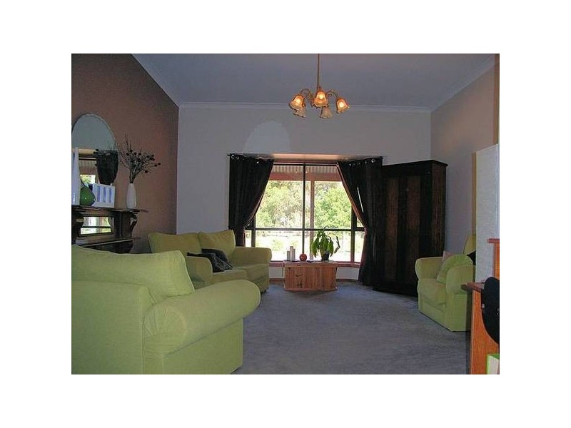 18 Morpung Avenue, Nichols Point VIC 3501