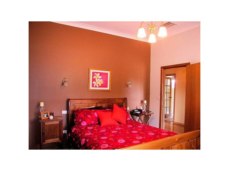 18 Morpung Avenue, Nichols Point VIC 3501