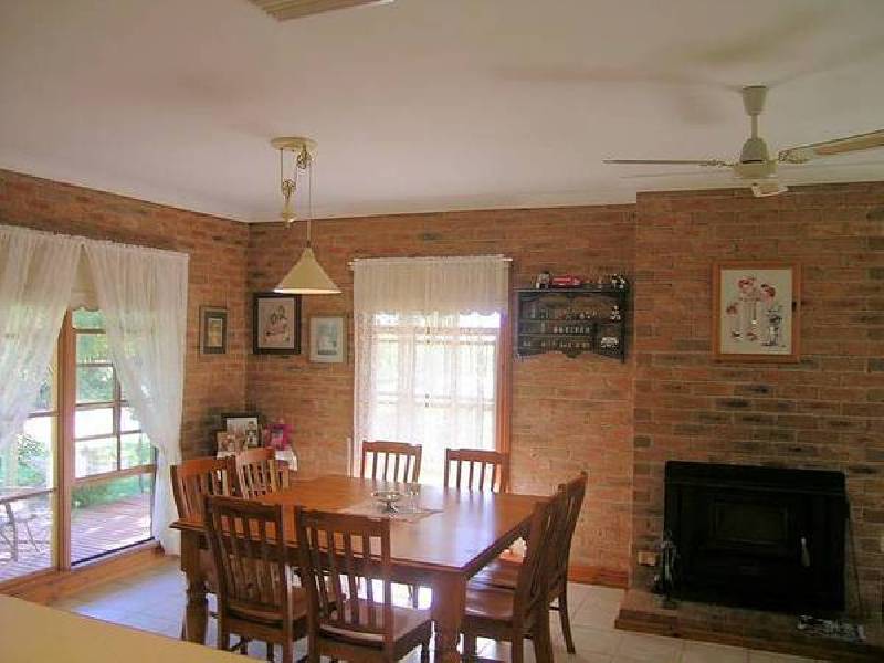 9 Rodwells Road, Birdwoodton VIC 3505