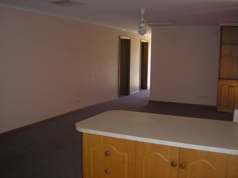 1/304 Deakin Avenue, Mildura VIC 3500