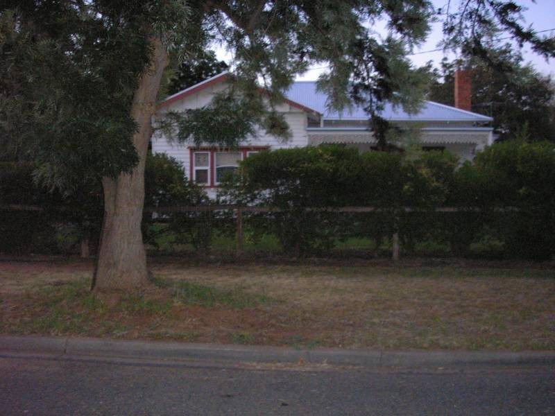 39 Goulburn Avenue, Mildura VIC 3500