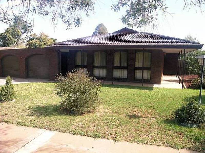 19 McKendrick Avenue, Mildura VIC 3500