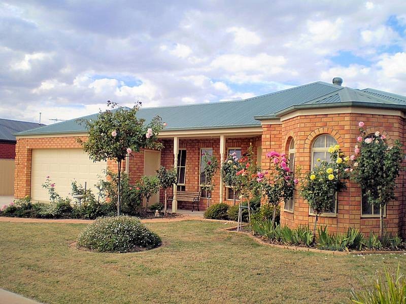 24 James Cook Drive, Mildura VIC 3500