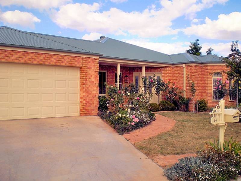 24 James Cook Drive, Mildura VIC 3500