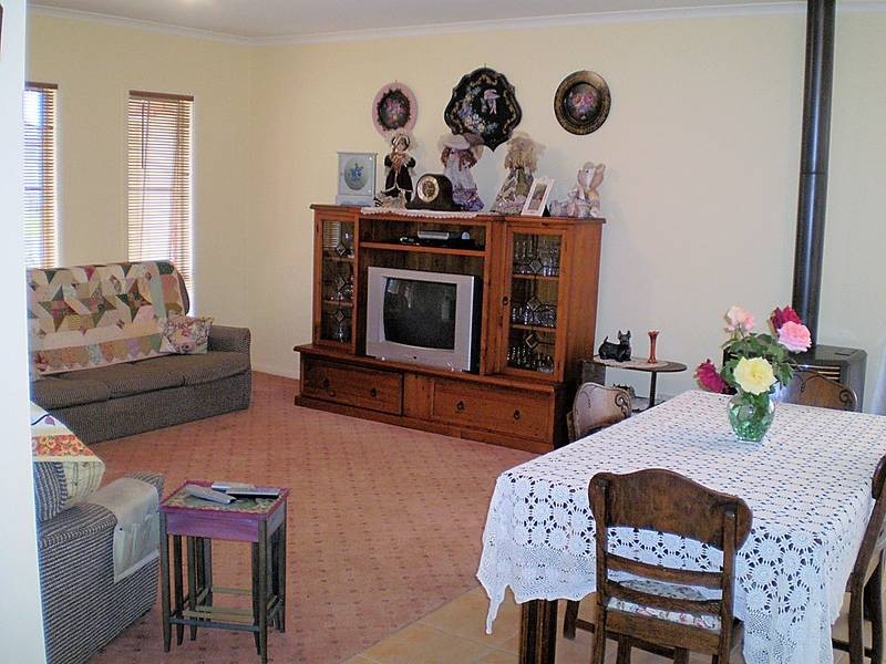 24 James Cook Drive, Mildura VIC 3500