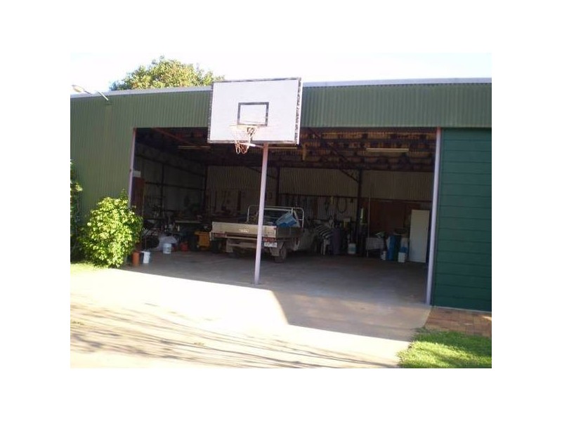 Karadoc Avenue, Irymple VIC 3498