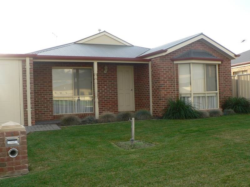 6 Isabelle Court, Mildura VIC 3500