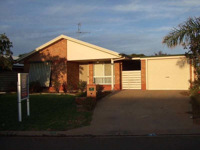 17 Elouera Drive, Irymple VIC 3498