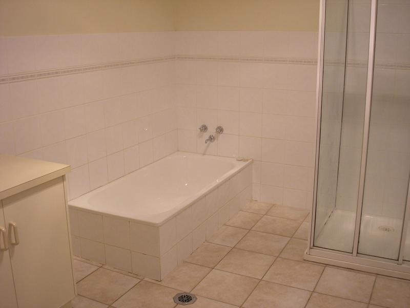 2/104 Olive Avenue, Mildura VIC 3500