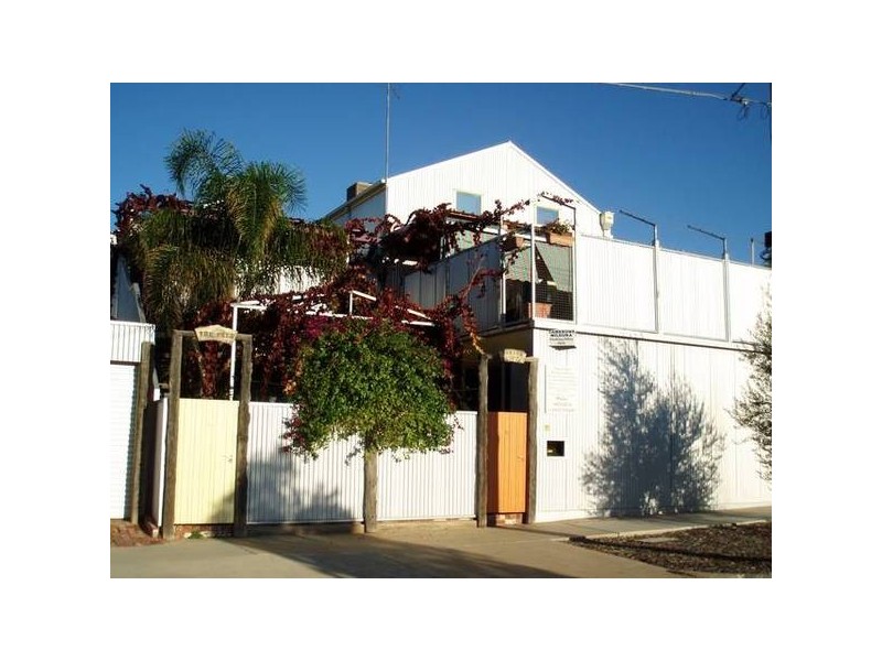 14-16 Olive Avenue, Mildura VIC 3500