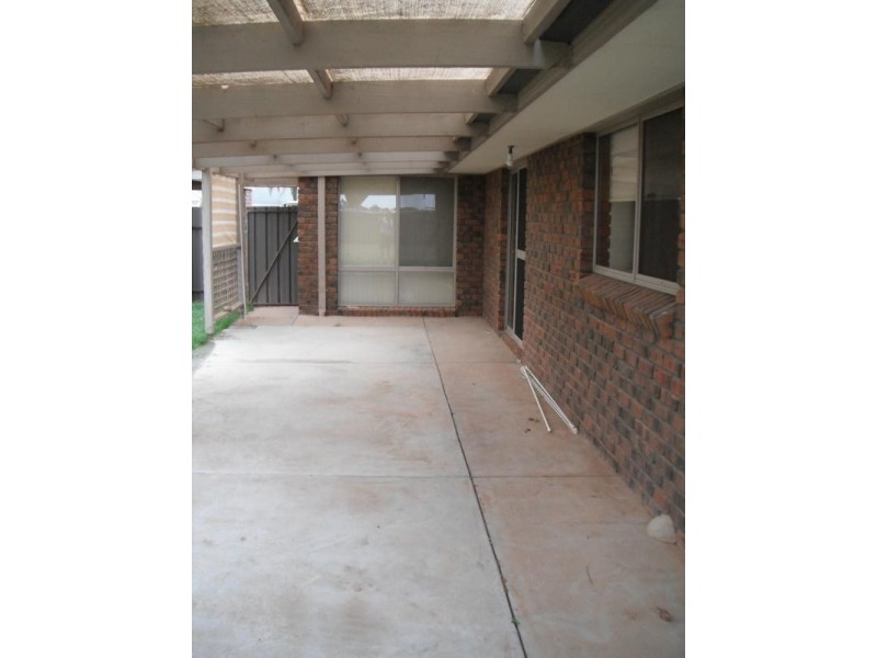 11 Macquarie Court, Mildura VIC 3500