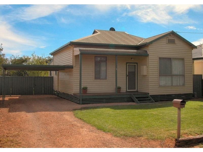 6 Waltham Avenue, Irymple VIC 3498