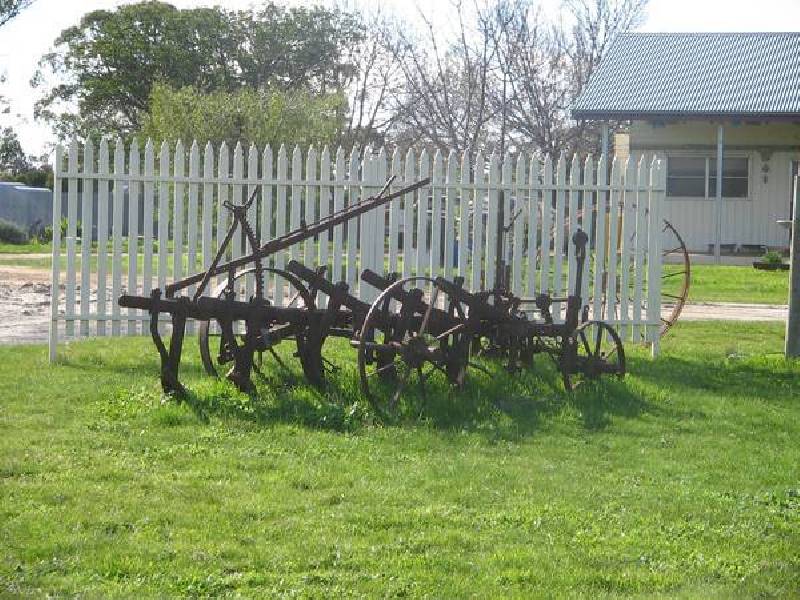 4 Smith Street, Warracknabeal VIC 3393