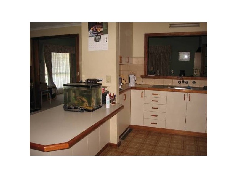 4 Smith Street, Warracknabeal VIC 3393